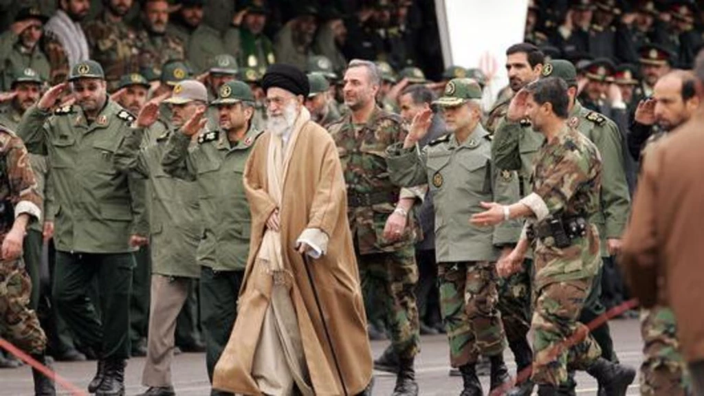 ابنة رئيس إيراني سابق تحذر وتطالب أمريكا بعدم رفع  العقوبات عن الحرس الثوري