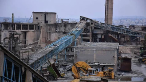 محللون: 3 أسباب وراء انهيار القطاع الصناعي لدى حكومة ميليشيا أسد