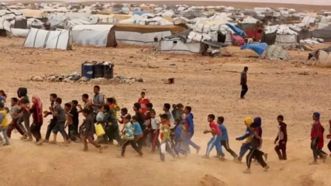"لا ماء لا غذاء لا طبابة".. أهالي مخيم الركبان يطلقون مناشدات لإنقاذهم من الوضع اللا إنساني