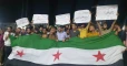 Suriyeli muhalifler, hem Çavuşoğlu'nun açıklamaları hem de Türk bayrağının yakılmasını kınadı