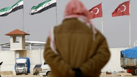 صحيفة مقربة من الحزب الحاكم: تركيا ستعيد السوريين إلى 3 مناطق خاضعة للأسد والائتلاف متورط