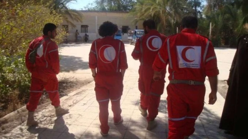 فضيحة مدوية.. موظفو الهلال الأحمر السوري يعذّبون ويقتلون المعتقلين بسجون أسد (فيديو)