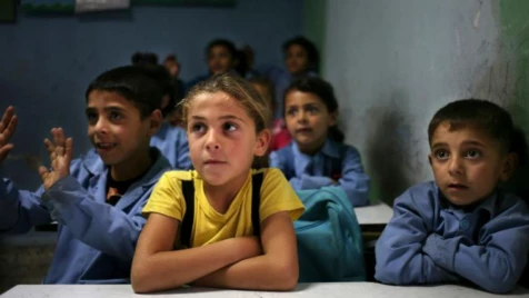 الحكومة اللبنانية تمنع المدارس الخاصة من تدريس السوريين