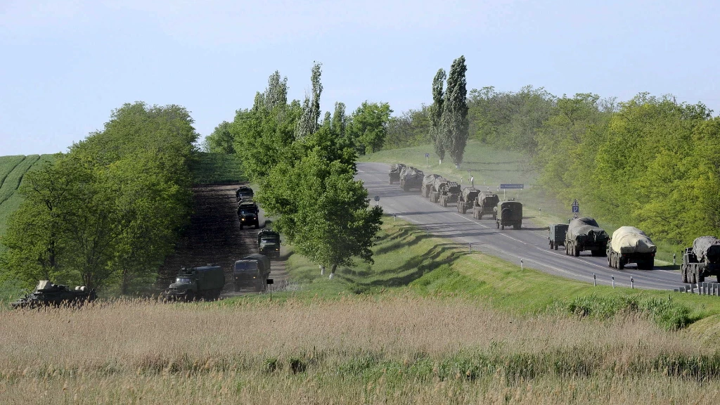 بعد دخولها خيرسون.. أوكرانيا تكشف تخفّي جنود روس بين المدنيين وتعرض عليهم فرصة لتفادي الموت