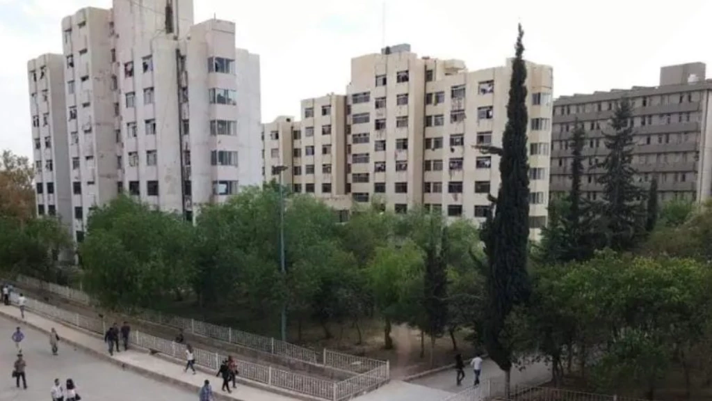 فنانة سورية تروي قصة جريمة قتل تسبّبت بوفاة 13 طالبة بالسكن الجامعي بدمشق (فيديو)