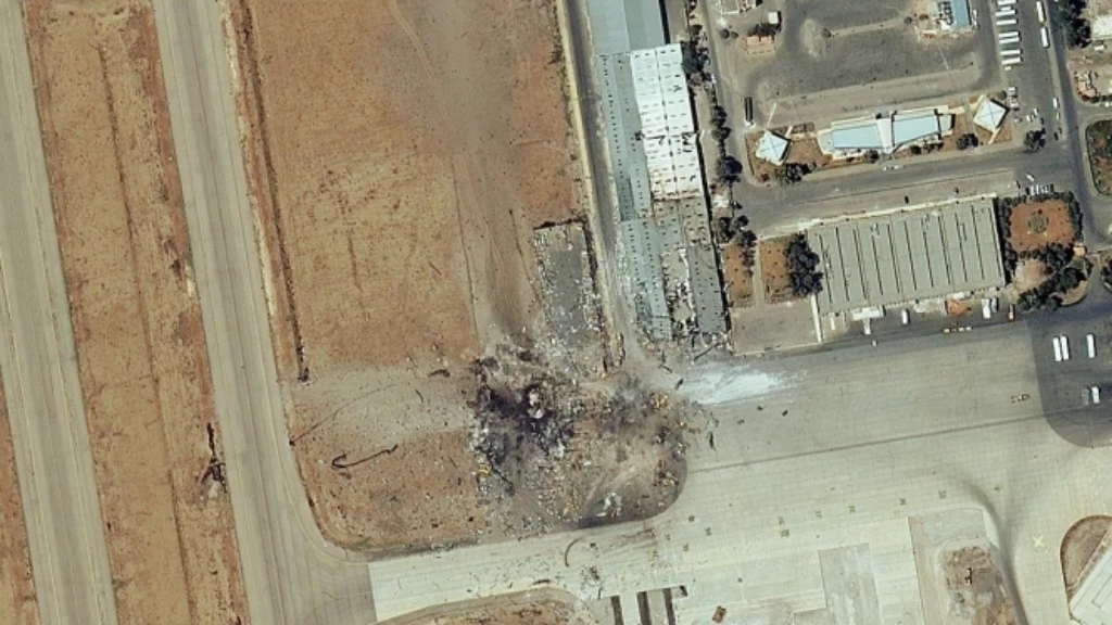 صور الأقمار الصناعية تظهر حجم الدمار بمطار دمشق وروسيا تكشف العدد الحقيقي لقتلى أسد