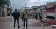 مصادر من اللاذقية: الأهالي يكافحون لإنقاذ العالقين في حي الرمل الجنوبي والنظام يتفرج