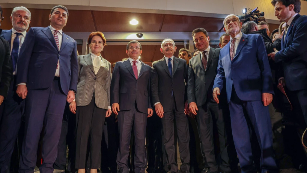 مرشّح المعارضة للرئاسة التركية يهدد السوريين من هاتاي: الترحيل وإلا!