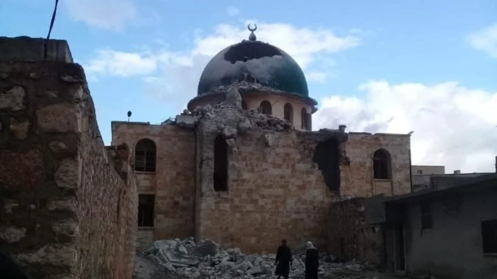 عبارات على الجدران مناهضة للجولاني في إدلب وانفجار عبوة ناسفة بحاجز لميليشيا أسد بدرعا
