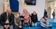 في ثاني أيام رمضان.. عائلة ألمانية بأكملها تعتنق الإسلام وصحفي سوري يوثق الحدث (فيديو)