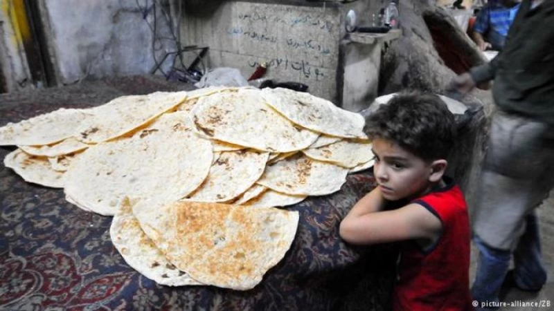 فضائح (الخبز) في عهد الأسدين: أساليب شيطانية لتركيع السوريين 