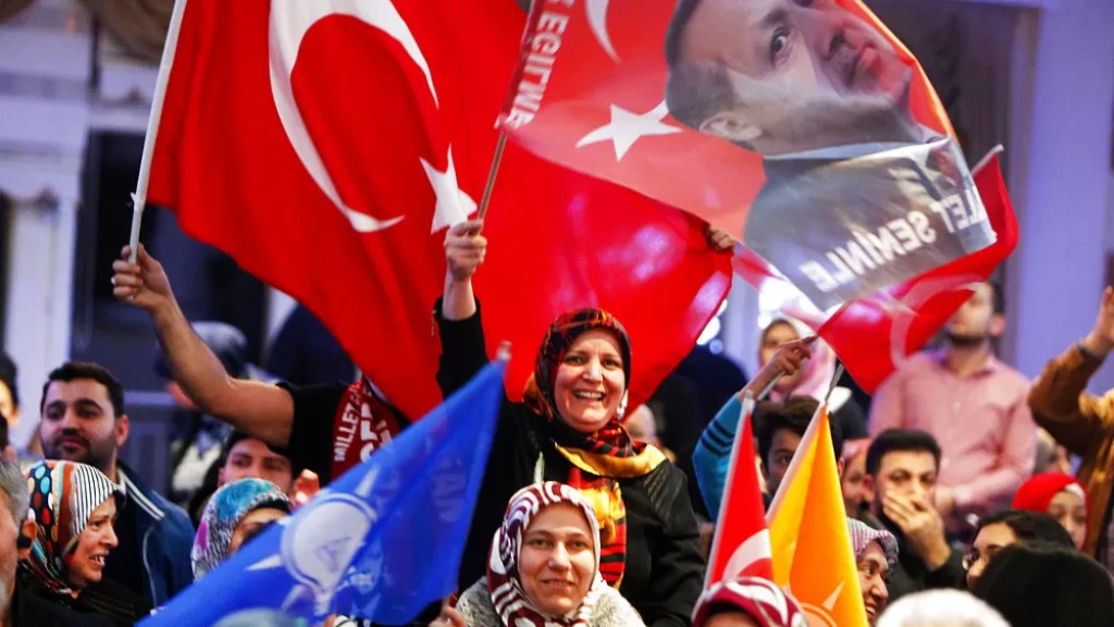 5 مفاجآت شهدتها الانتخابات الرئاسية والبرلمانية التركية بعد ليلة مثيرة