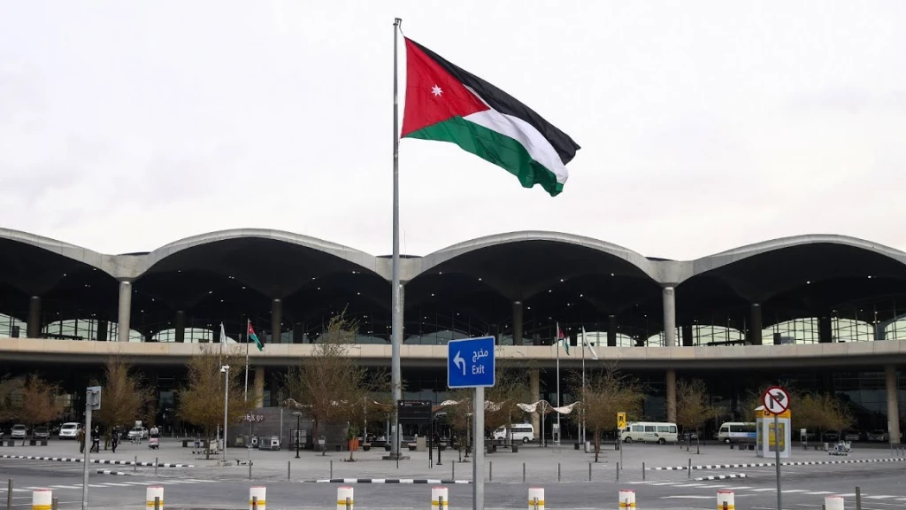الأردن يحدد شروطاً جديدة لدخول فئات محددة من السوريين إلى أراضيه