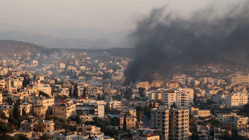 قتلى وجرحى بعدوان إسرائيلي على مدينة جنين والفصائل المسلحة تسقط مُسيّرتين وتفجر آليات (فيديو)