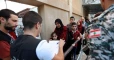 رايتس ووتش: الجيش اللبناني اعتقل آلاف السوريين تعسفياً وسلّمهم للأسد