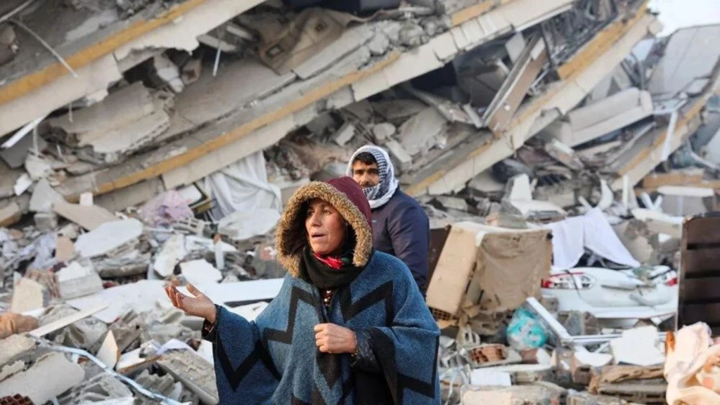خياران كلاهما مرُّ.. "هجرة إسطنبول" تضيّق على السوريين النازحين من مناطق الزلزال
