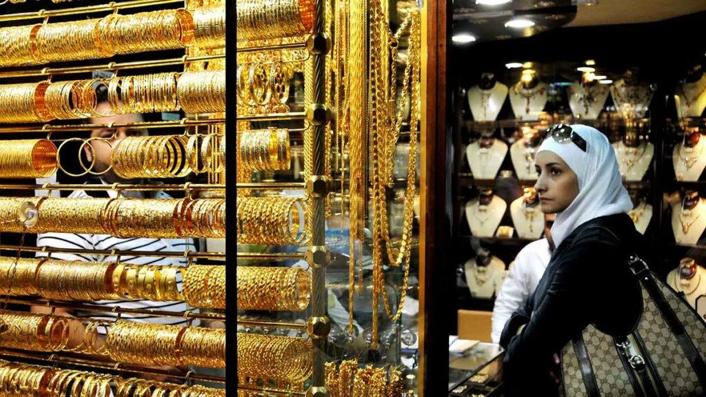 تأجير الذهب تجارة رائجة في مناطق أسد بعد عجز العرسان عن شرائه