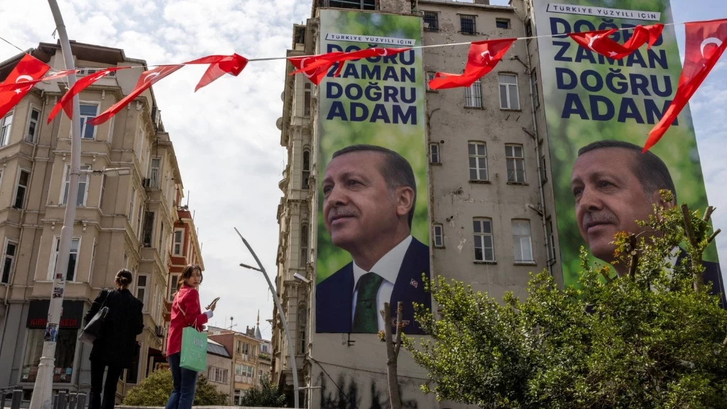 السوريون حلوا ثالثاً.. 5 مطالب ينتظر الأتراك تحقيقها من أردوغان