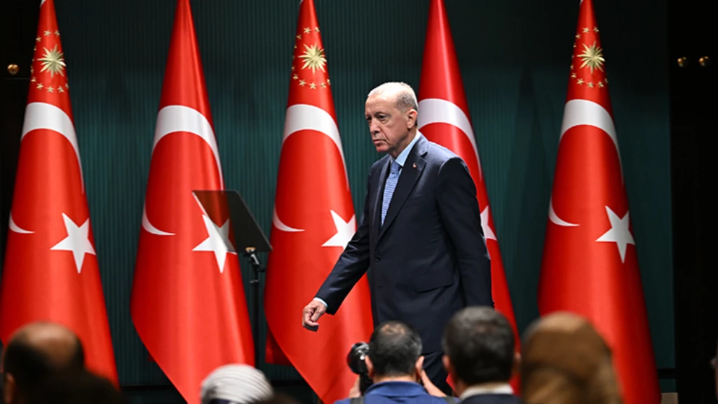 لأول مرة.. أردوغان يتوعد العنصريين و "أوزداغ" بعقاب رادع (فيديو)