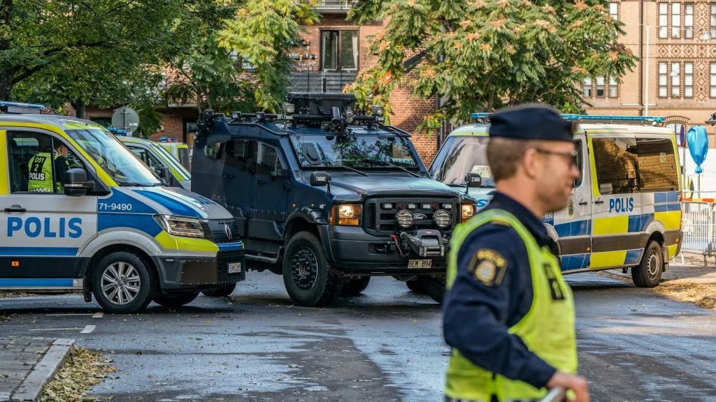 مخدارت وعصابة "الثعلب الكردي" وتدخّل الجيش.. ما الذي يجري في السويد؟