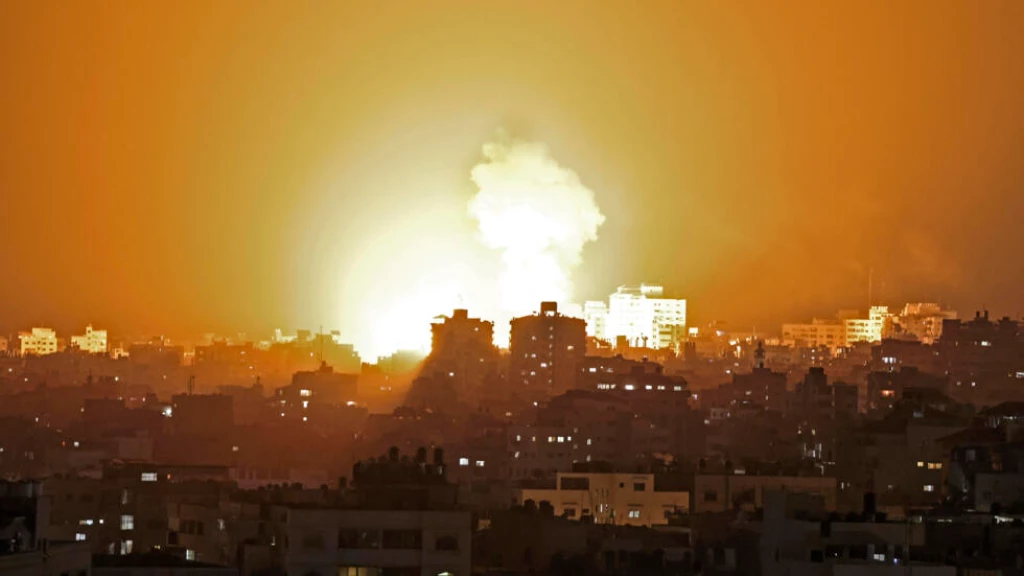 ارتفاع عدد قتلى غزة إلى 431 شخصاً وإسرائيل تُخلي المستوطنات بمحيط القطاع