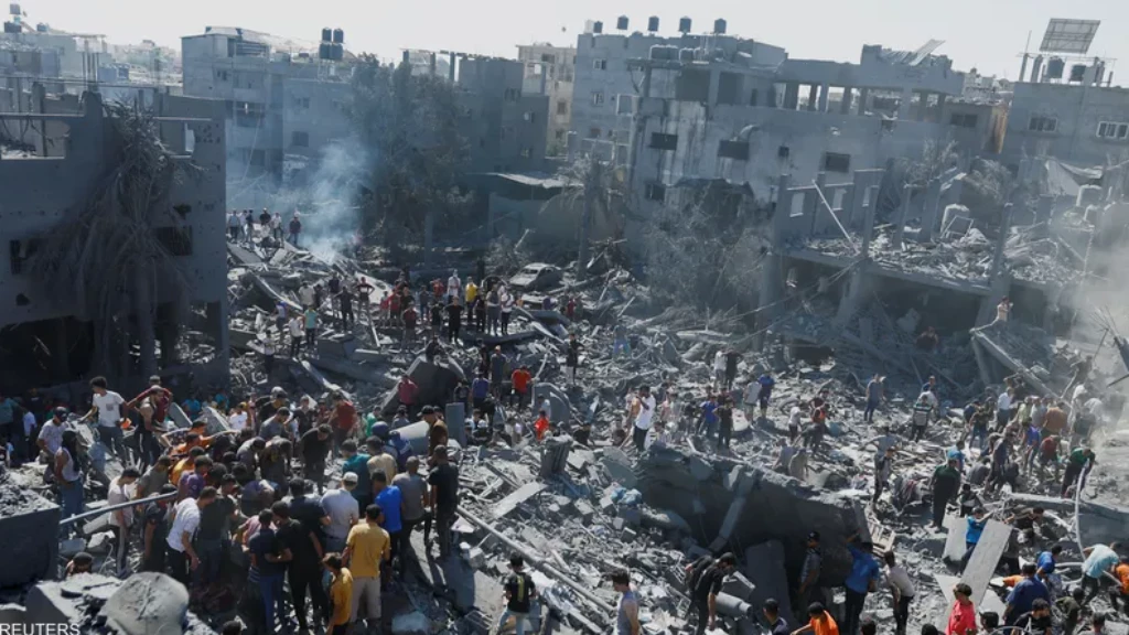 بعد 20 يوماً على حرب غزة.. انقسام أوروبي وإدانة عربية وانتقاد تركي