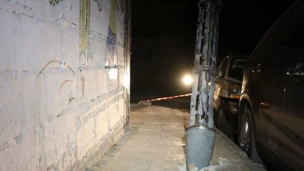 "رايتس ووتش" توثق قصف ميليشيا أسد لبلدة ترمانين في إدلب بذخائر محرمة دولياً