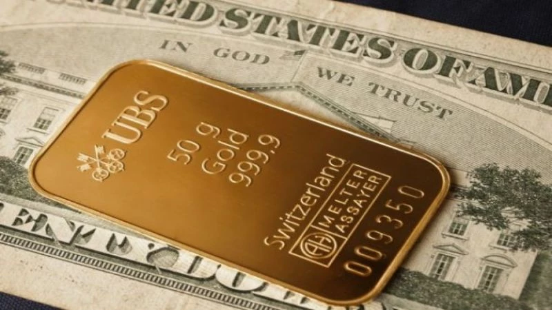 هبوط أسعار الذهب مع صعود الدولار