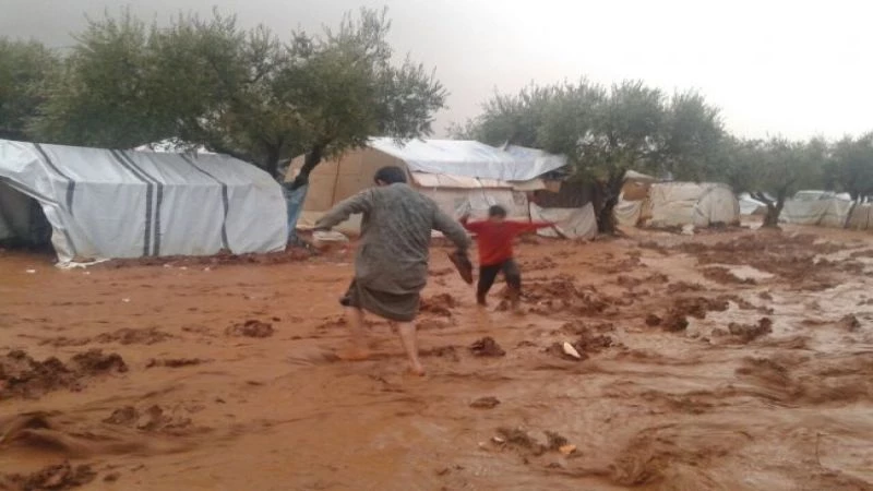 اللاجئون والعاصفة- 2: هدى تجبر السوريين على النزوح باتجاهين!