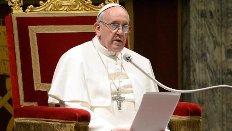 بابا الفاتيكان يدعو كنائس أوروبا لاستضافة اللاجئين