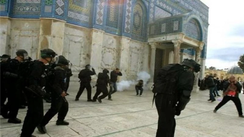 القوات الإسرائيلية تقتحم  المسجد الأقصى مجدداً