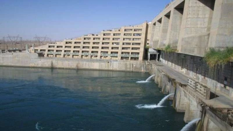 تحذيرات من انهيار محتمل لسد الموصل