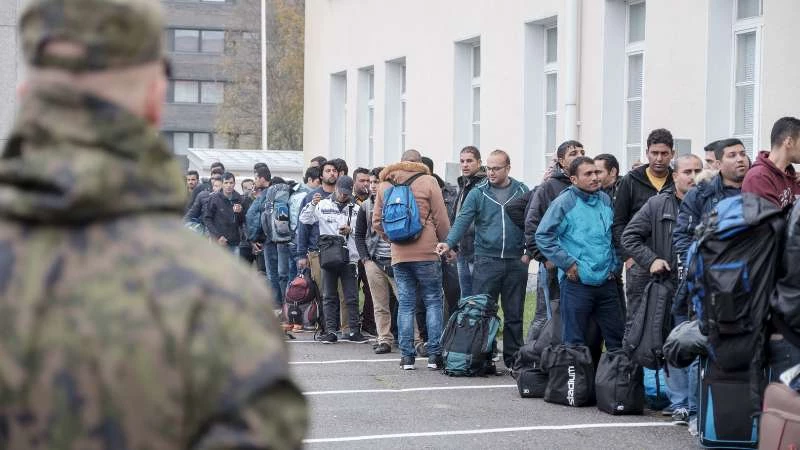 وقف لم الشمل في ألمانيا..من هم اللاجئون المعنيون؟ 