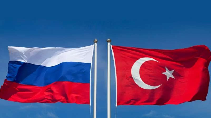 شركات تركية تفوز بعقود في موسكو في ظل خروج جماعي للأتراك من روسيا!