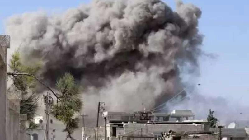طيران النظام يرتكب مجزرة في مدينة أبو الظهور بريف إدلب