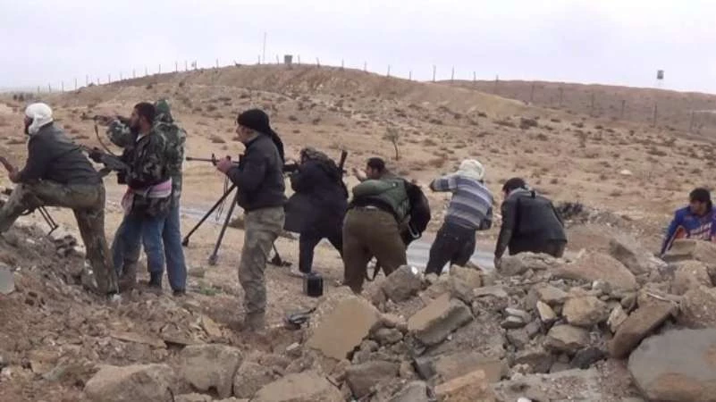 عشرات المقاتلين يعلنون انشقاقهم عن "تنظيم الدولة" في مدينة الضمير
