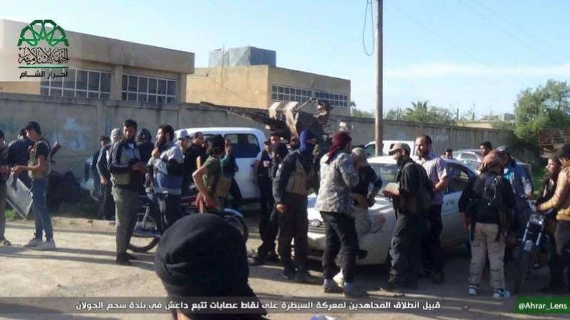 الثوار يسيطرون على عدة مناطق بريف درعا بعد معارك مع تنظيم الدولة