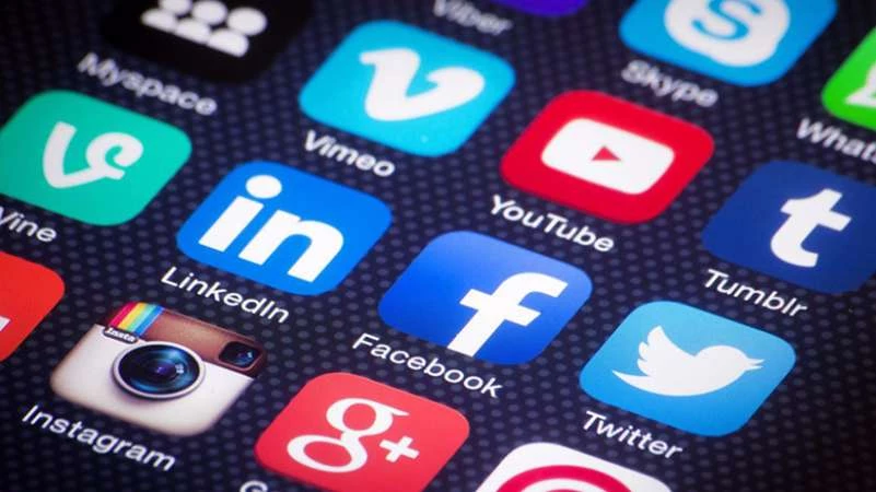 الشبكات الاجتماعية: أدوات تدمير أم ابتكار؟