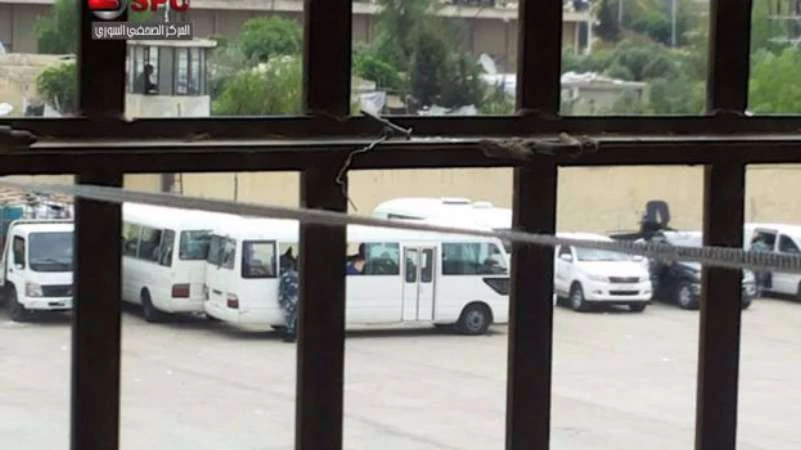 النظام يعاود اعتقال المفرج عنهم من سجن حماة المركزي