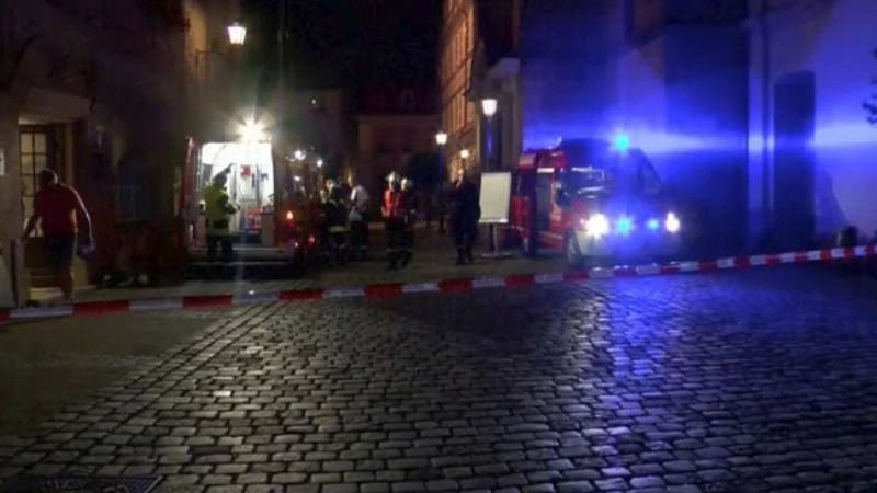 مقتل شخص وإصابة 12 في تفجير مطعم بألمانيا 