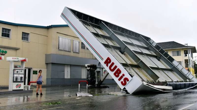 إعصار ماثيو يودي بحياة 900 شخص في أمريكا