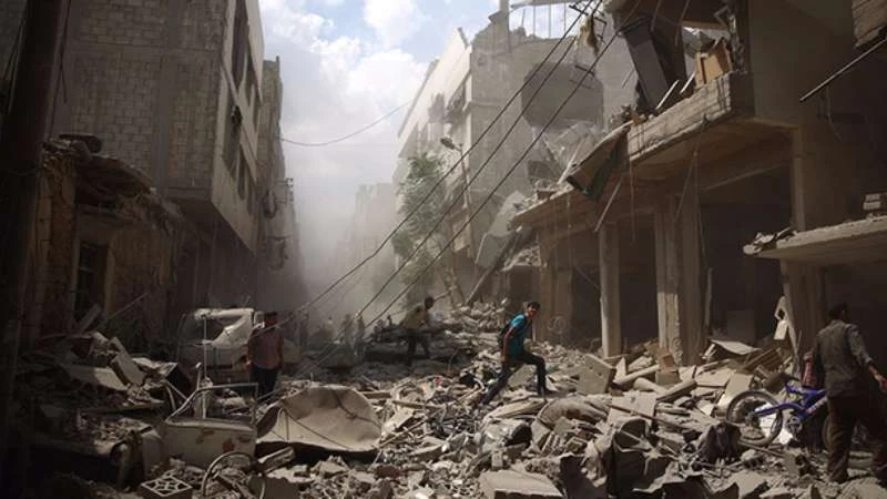 "هيومان رايتس ووتش" تتهم الأسد وروسيا باستخدام أسلحة محرّمة