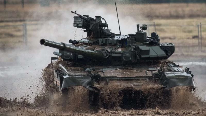 للمرة الأولى.. الثوار يغتنمون دبابة T90 الحديثة.. تعرف على ميزاتها