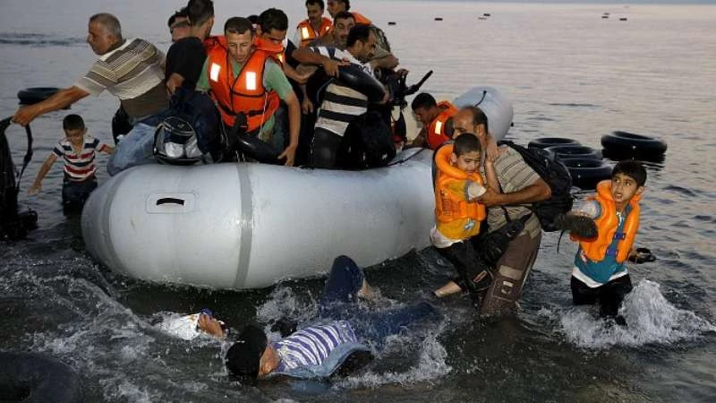 خفر السواحل الإيطالي ينقذ 3400 لاجئاً من الغرق