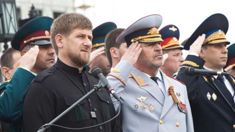موسكو تكلف قوات شيشانية بحماية قاعدة "حميميم" الروسية