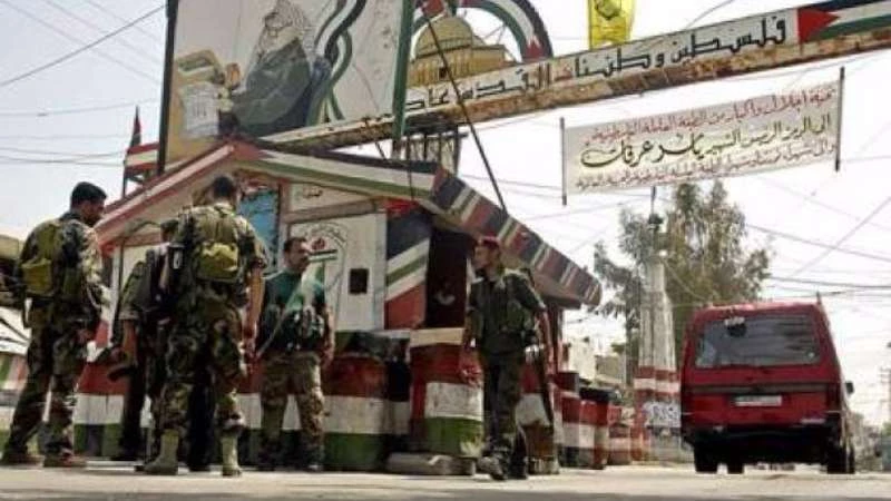 اشتباكات بين "جند الشام" و"فتح" تجبر أهالي "عين الحلوة" على النزوح
