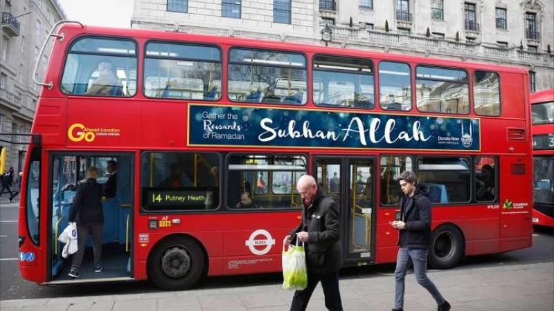 إعلانات إسلامية على حافلات في بريطانيا 