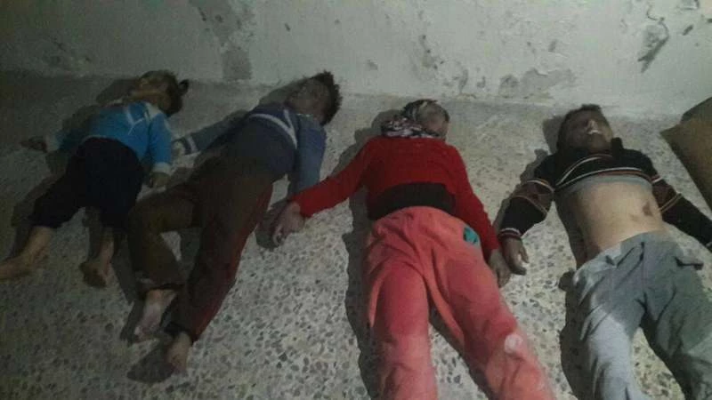 كلور الأسد  يخنق عائلة كاملة في حي الصاخور الحلبي 