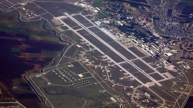 تركيا تغلق قاعدة "أنجيرليك" الجوية وتعتقل أحد قياديي الانقلاب