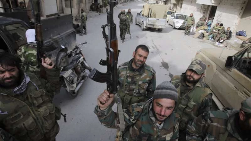 قوات الأسد تخرق اتفاق التل وتشن حملة اعتقالات في المدينة 